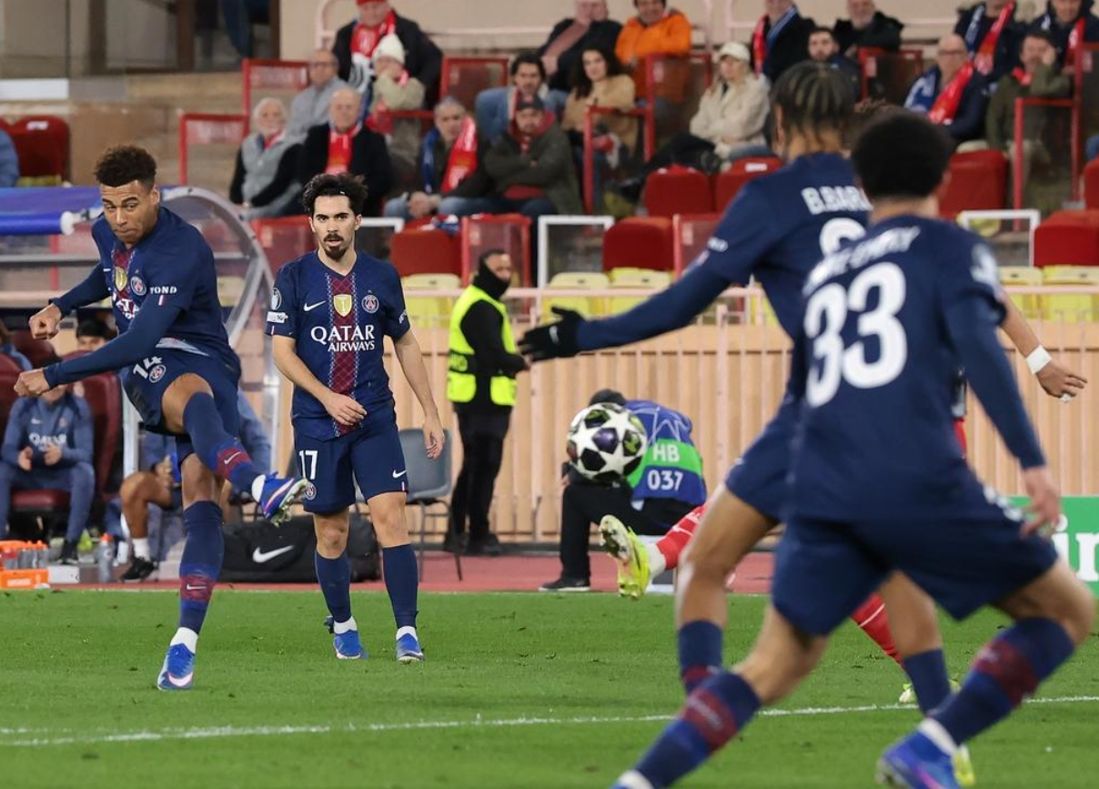 天天斗地主-欧冠神剧情!卫冕冠军让二追三,20岁天才全场最佳:梅开二度